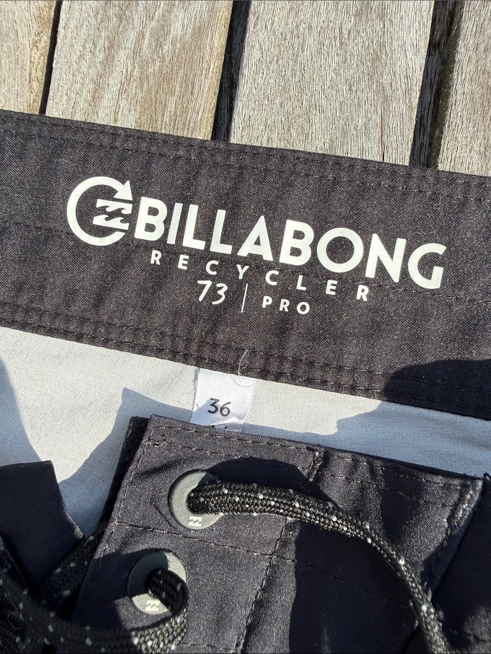 Billabong Men’s Black to Neon Yellow Gradient Boardshorts